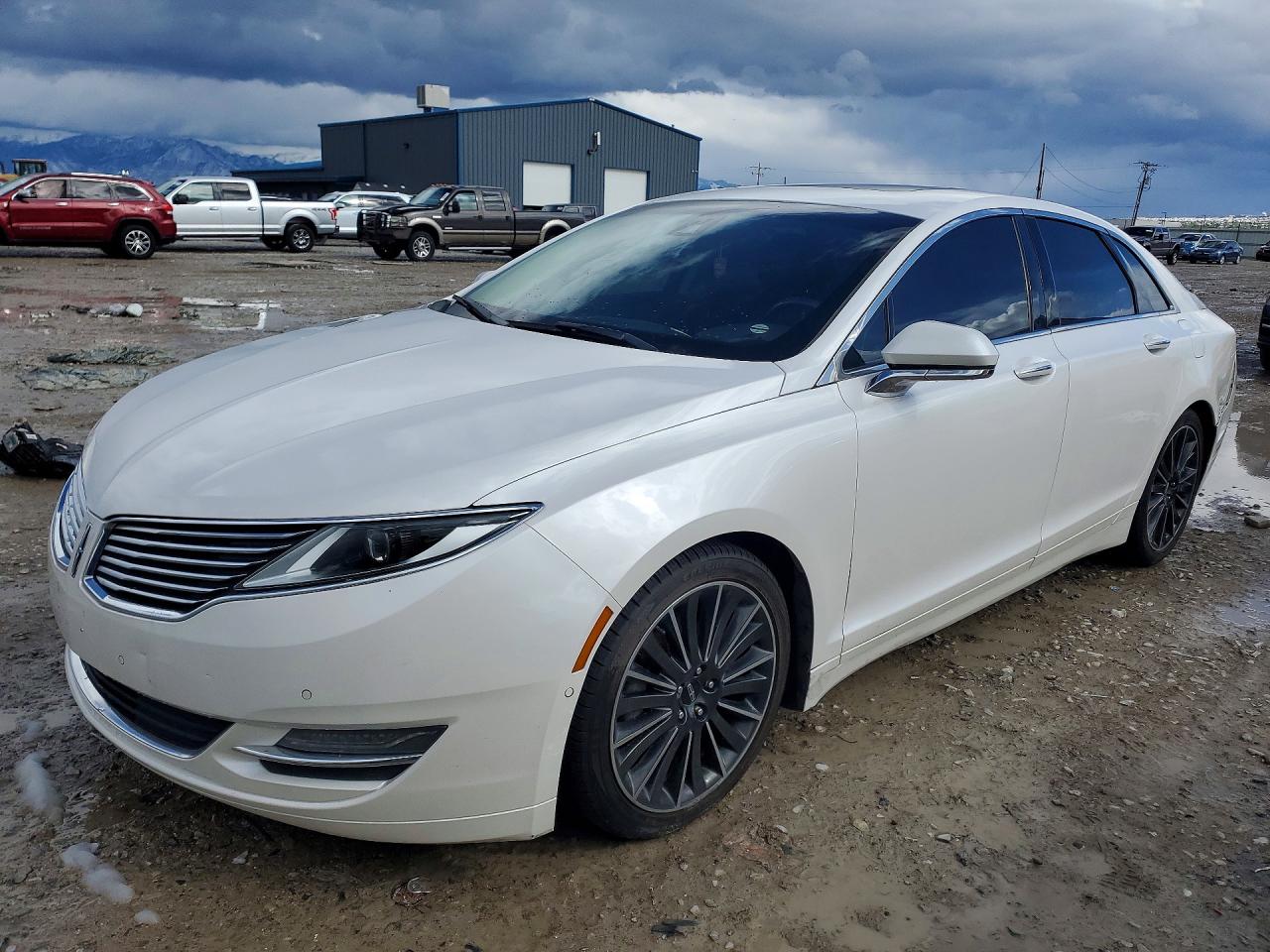 2016 LINCOLN MKZ