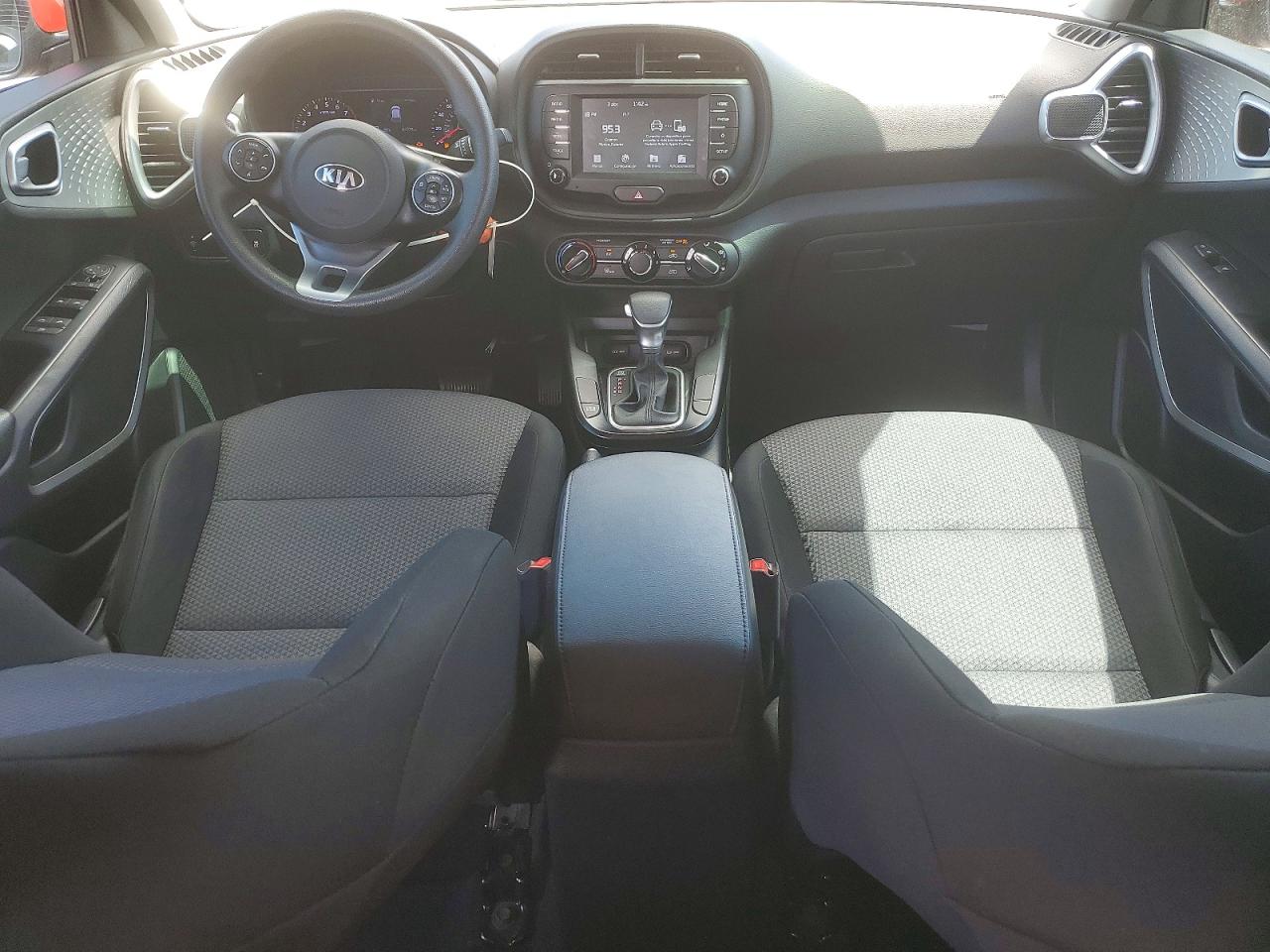 2020 KIA SOUL LX photo 15