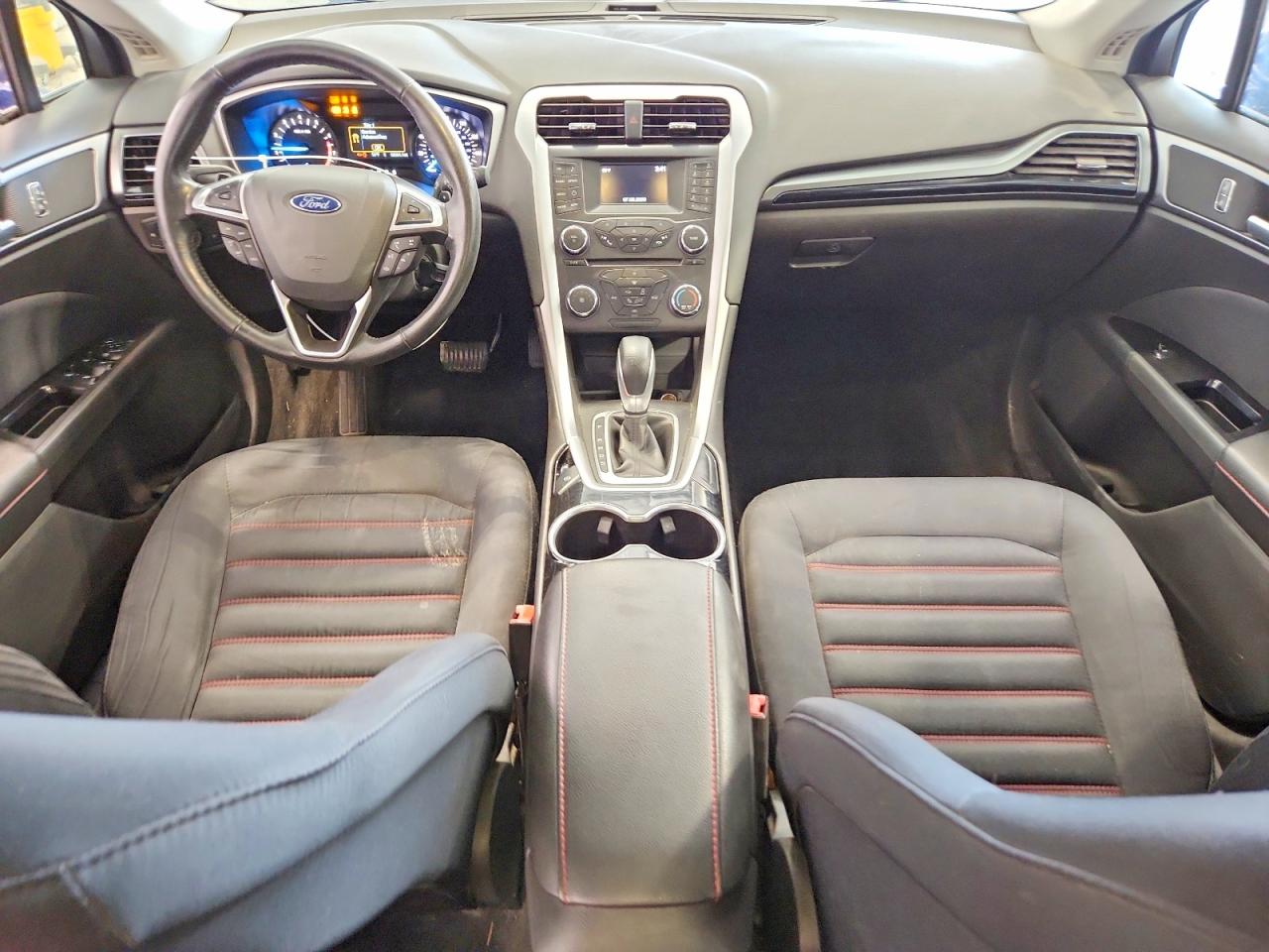 2015 FORD FUSION SE photo 8