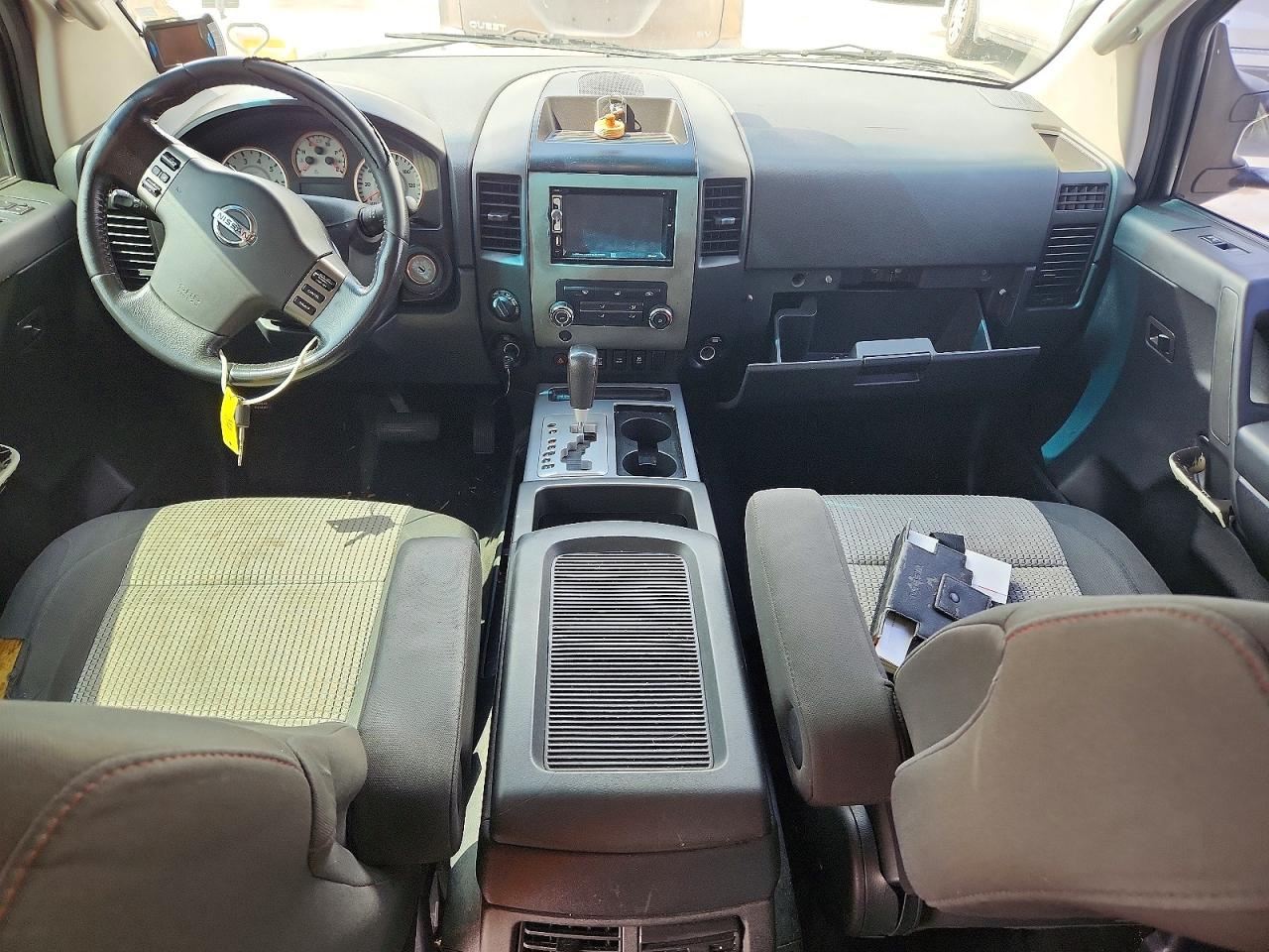 2012 NISSAN TITAN SV photo 22