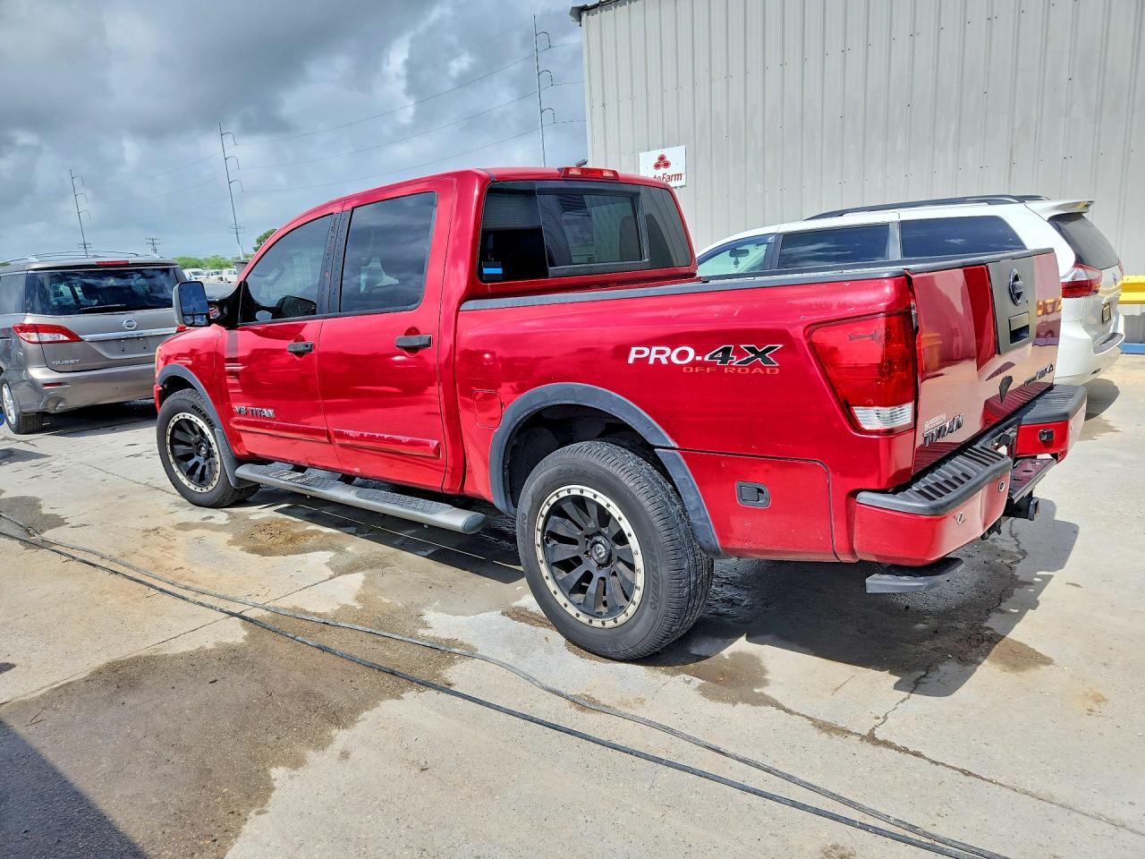 2012 NISSAN TITAN SV photo 4