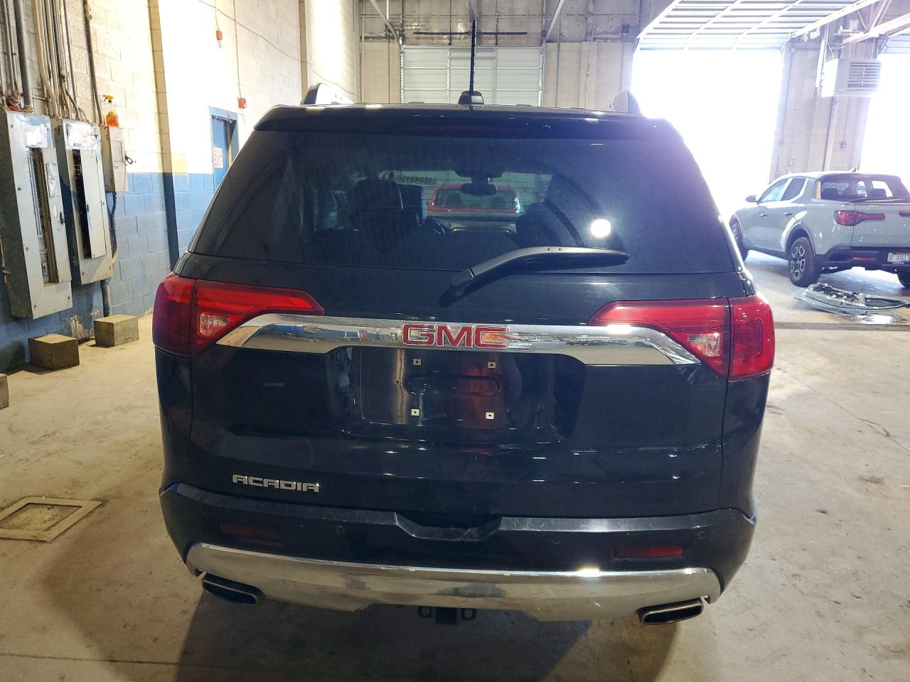 2019 GMC ACADIA DENALI photo 6