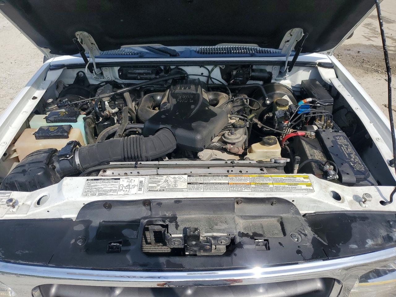 2000 FORD EXPLORER EDDIE BAUER photo 23