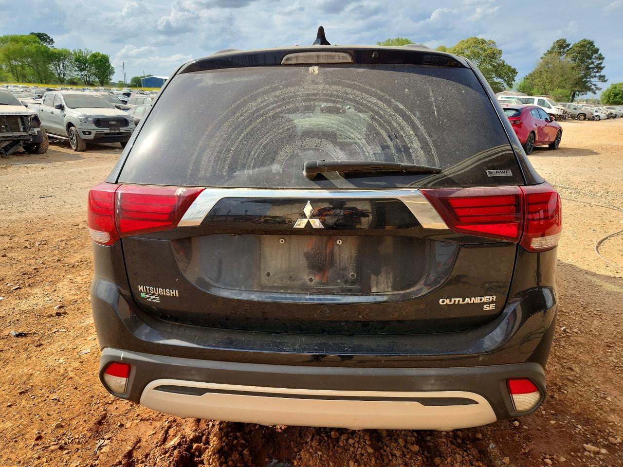 2019 MITSUBISHI OUTLANDER SE photo 16