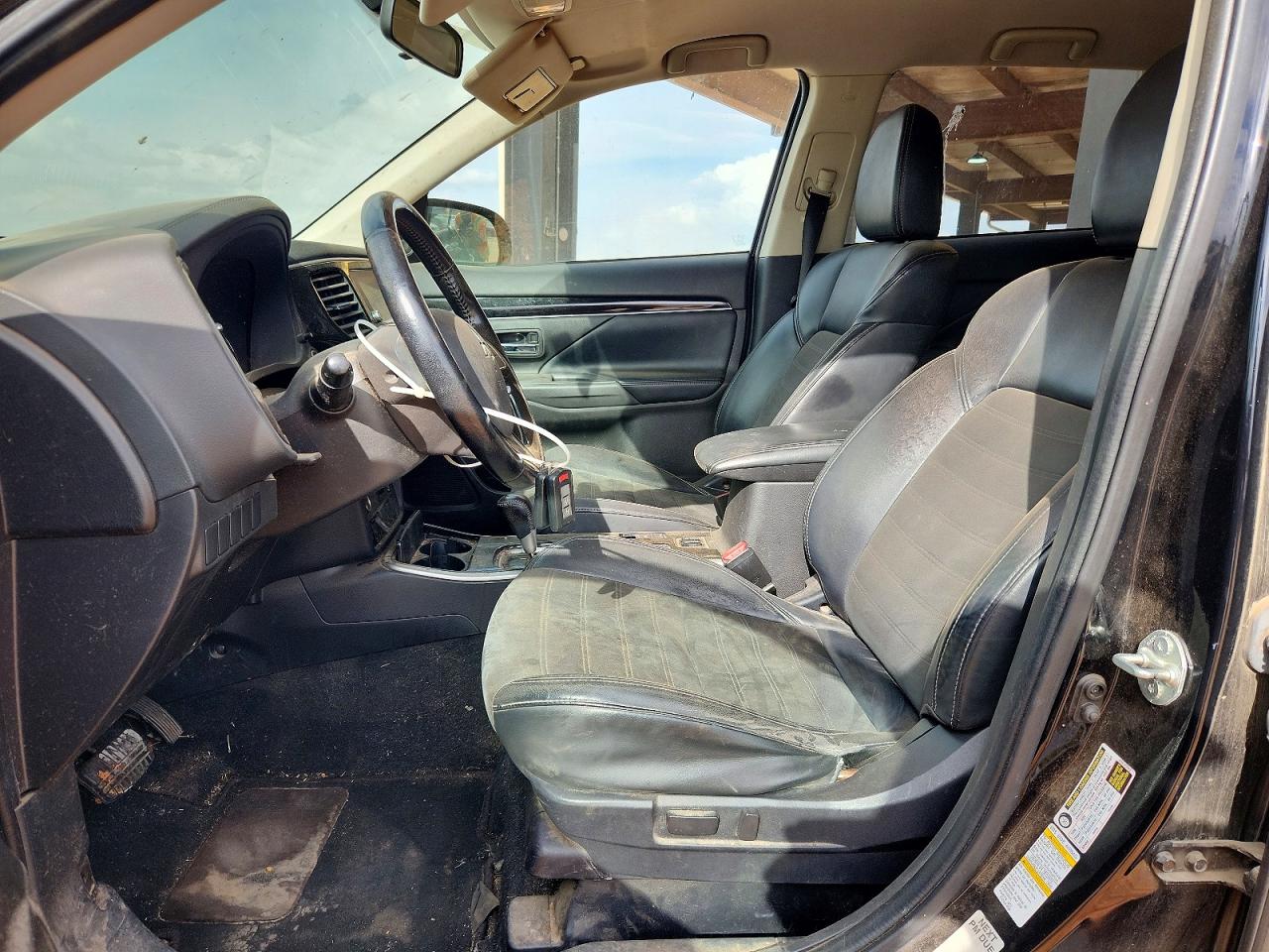2019 MITSUBISHI OUTLANDER SE photo 19
