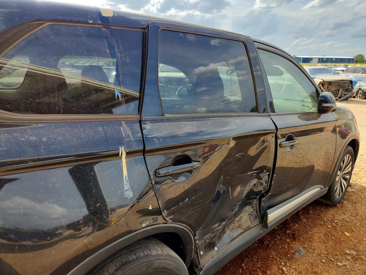 2019 MITSUBISHI OUTLANDER SE photo 31