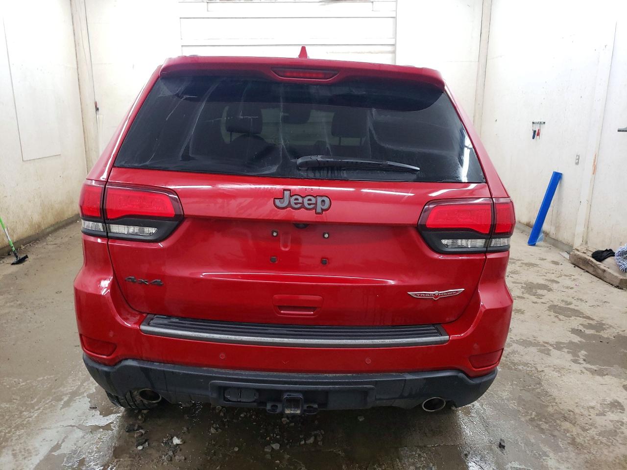 2020 JEEP GRAND CHEROKEE TRAILHAWK photo 6