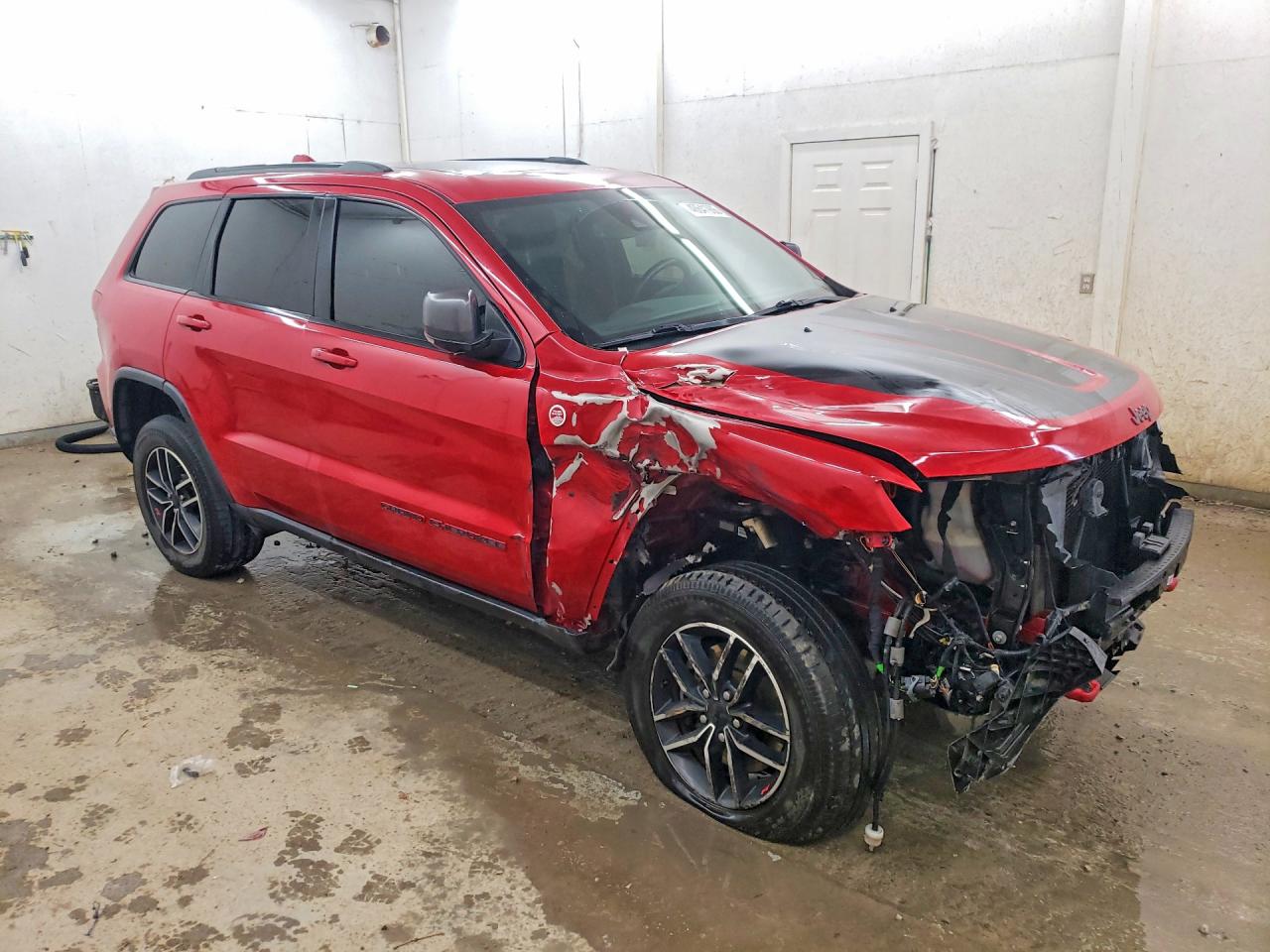 2020 JEEP GRAND CHEROKEE TRAILHAWK photo 4