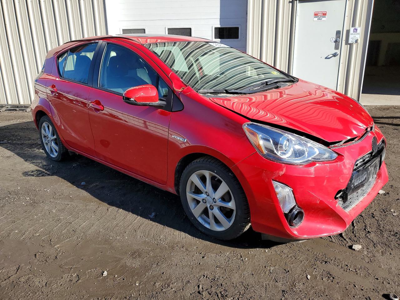 2016 TOYOTA PRIUS C FOUR photo 10