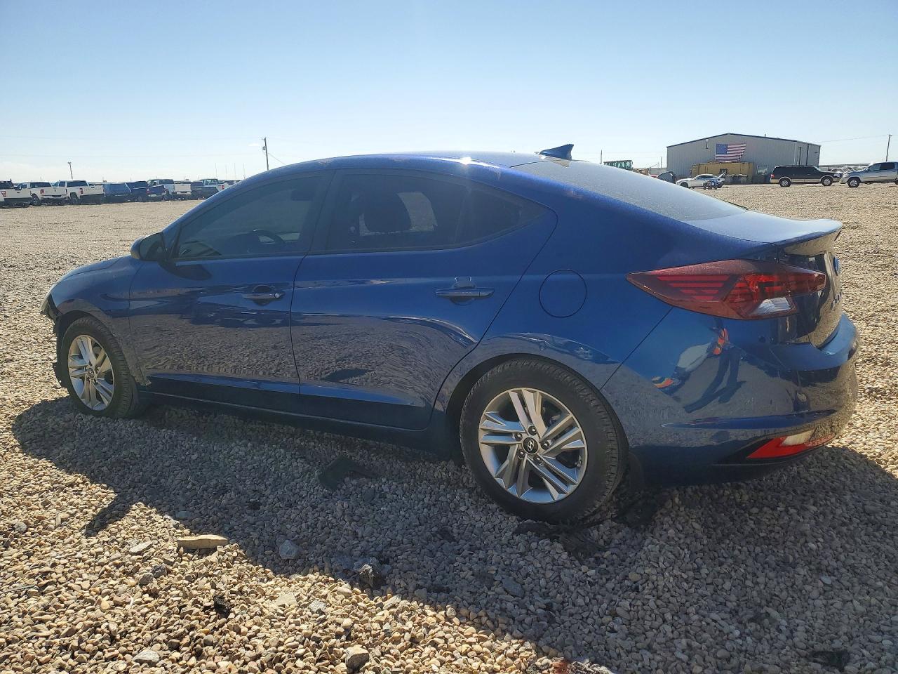2020 HYUNDAI ELANTRA SEL photo 4