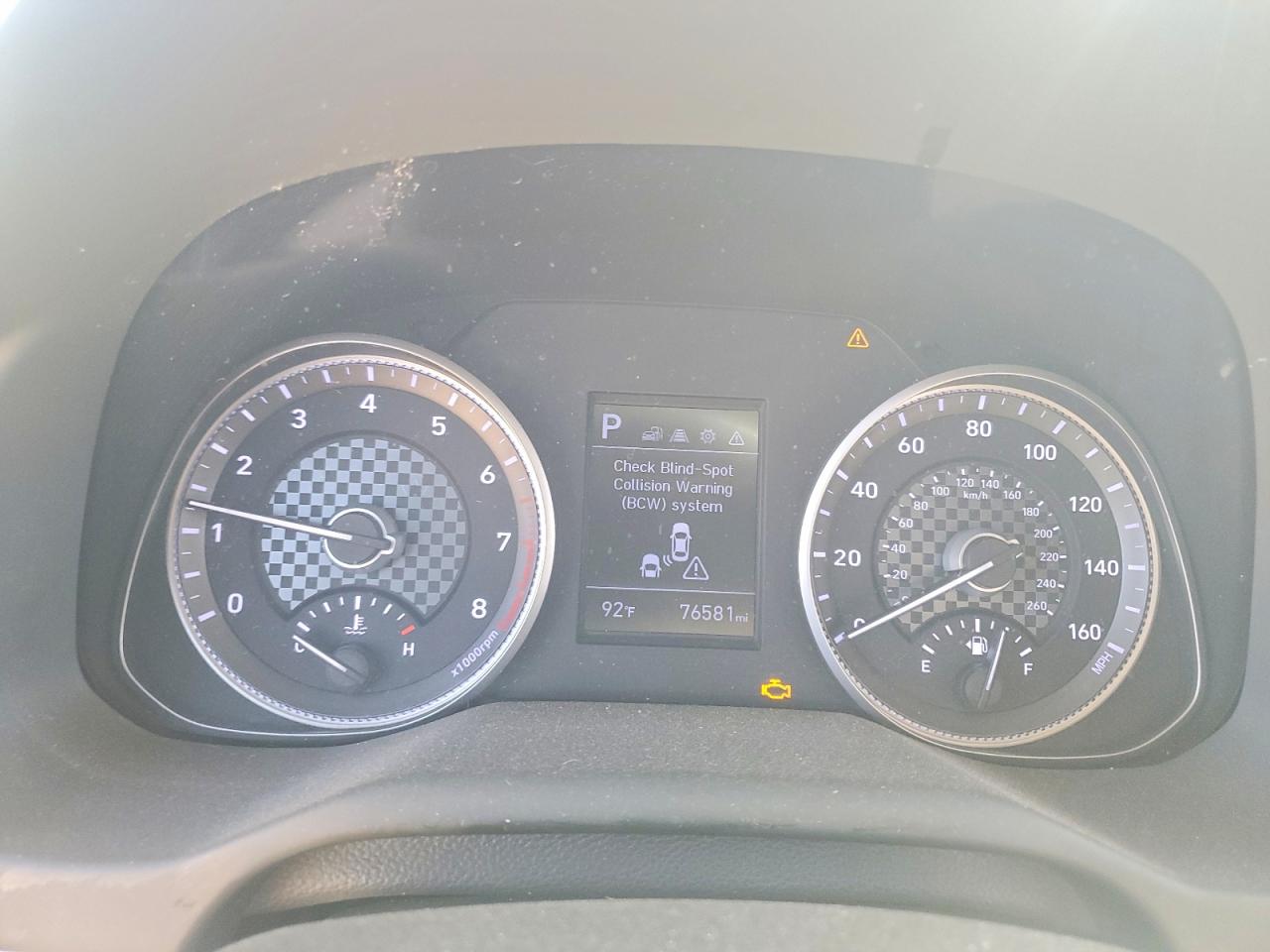 2020 HYUNDAI ELANTRA SEL photo 25