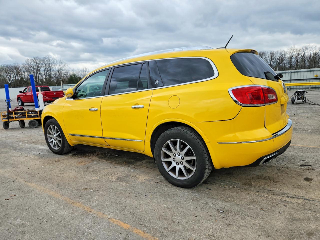 2016 BUICK ENCLAVE photo 4