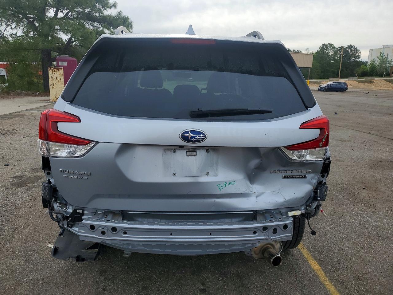 2020 SUBARU FORESTER TOURING photo 11