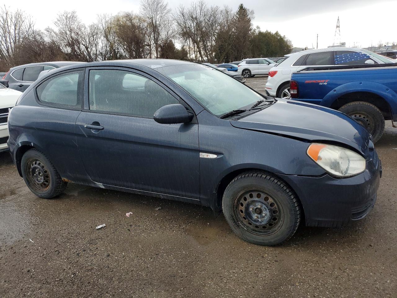 2009 HYUNDAI ACCENT SE photo 7