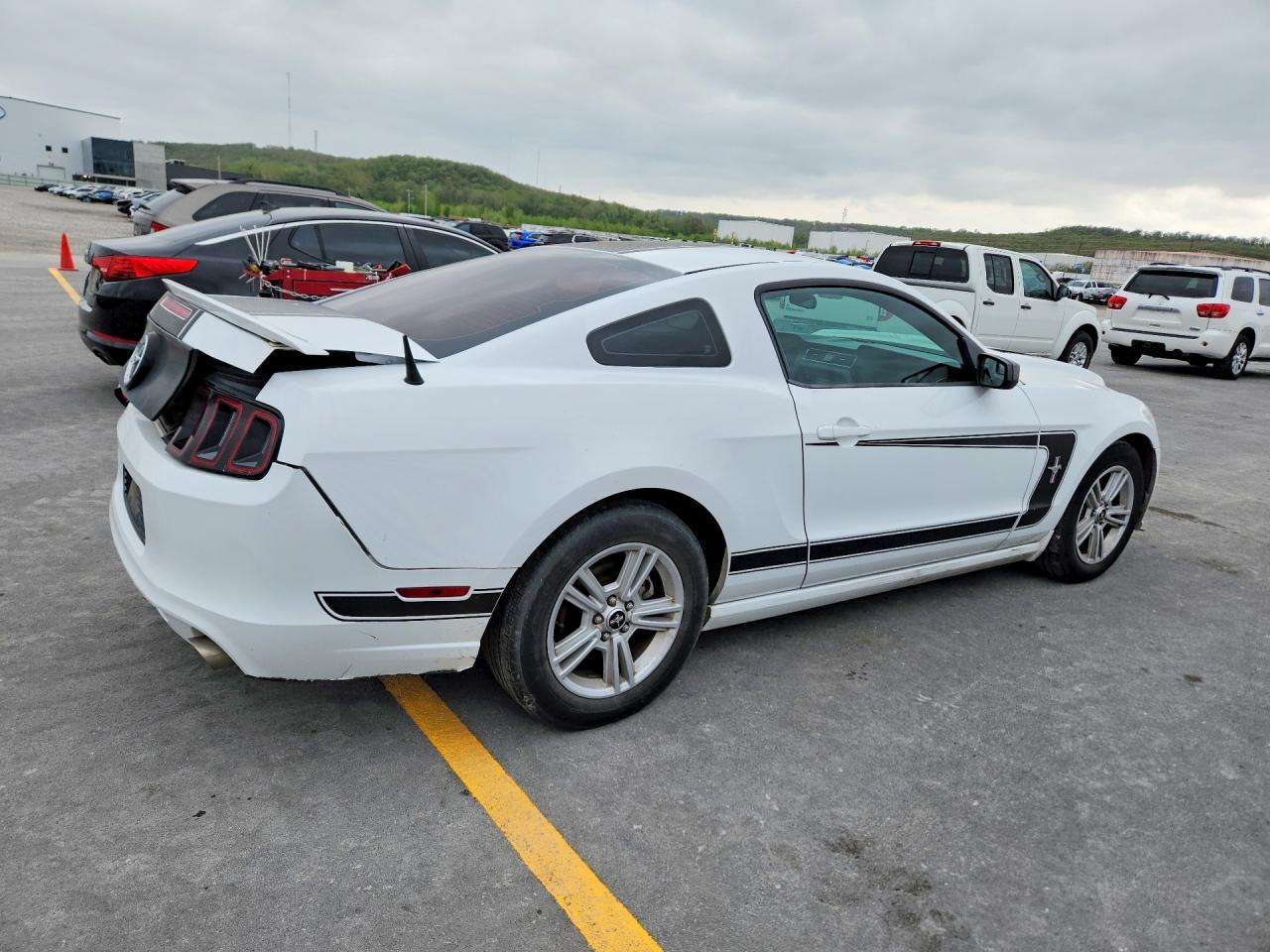 2014 FORD MUSTANG photo 7