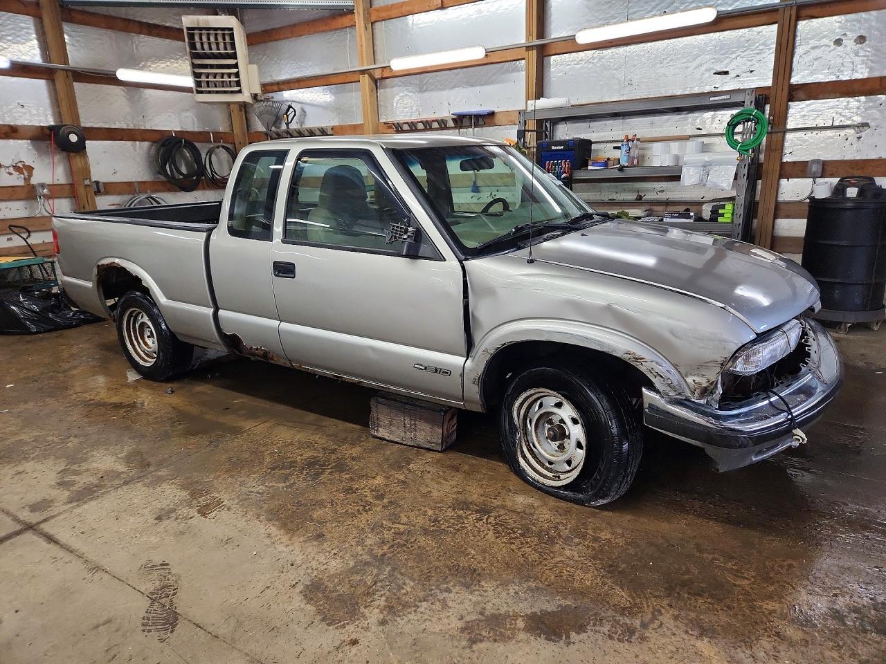 2001 CHEVROLET S TRUCK S10 photo 7