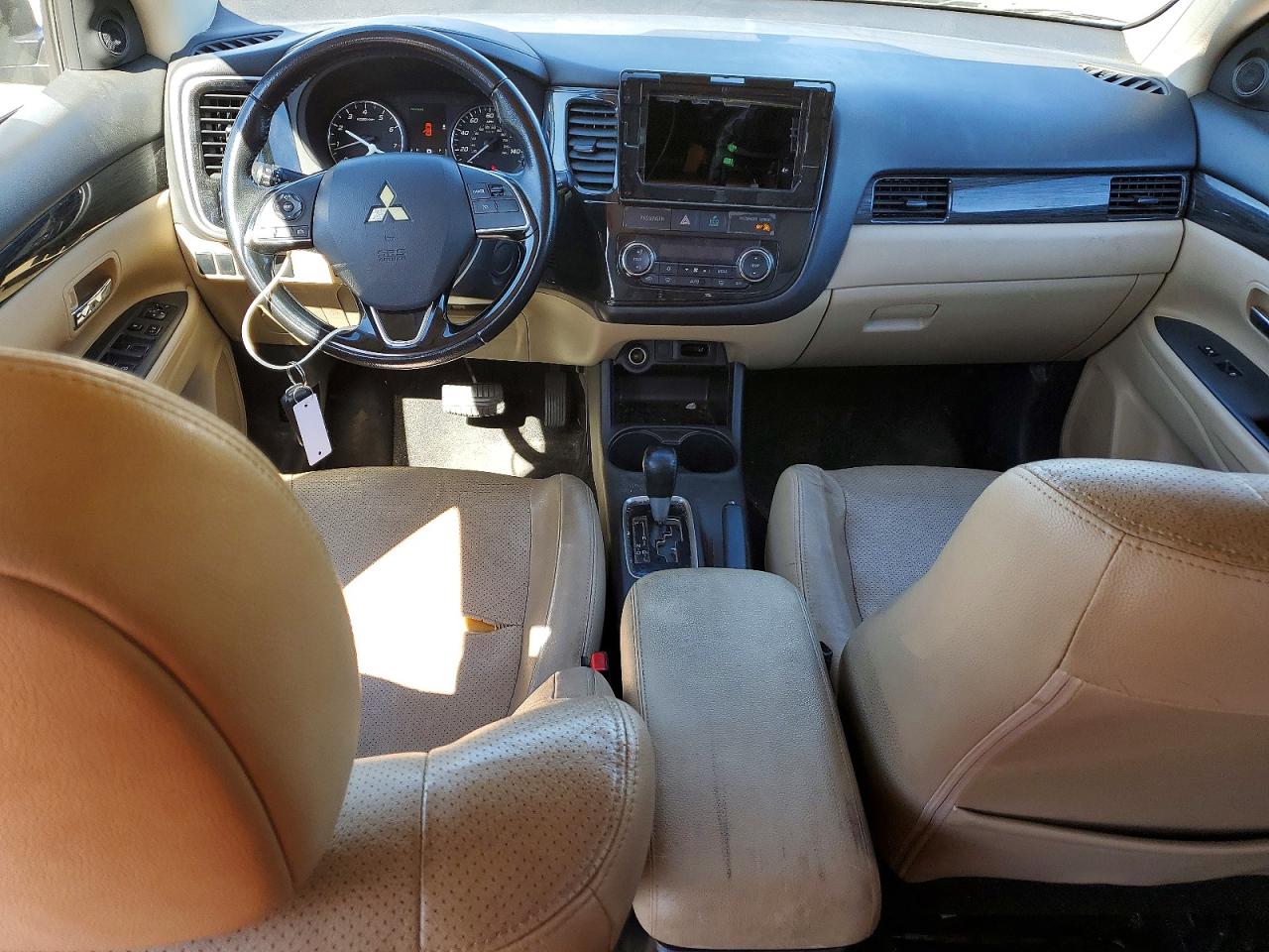 2016 MITSUBISHI OUTLANDER SE photo 15