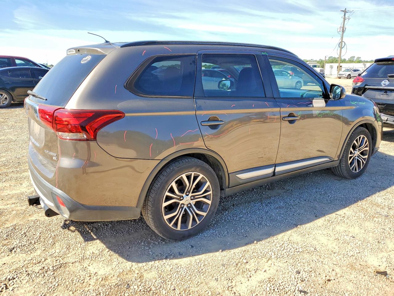 2016 MITSUBISHI OUTLANDER SE photo 5