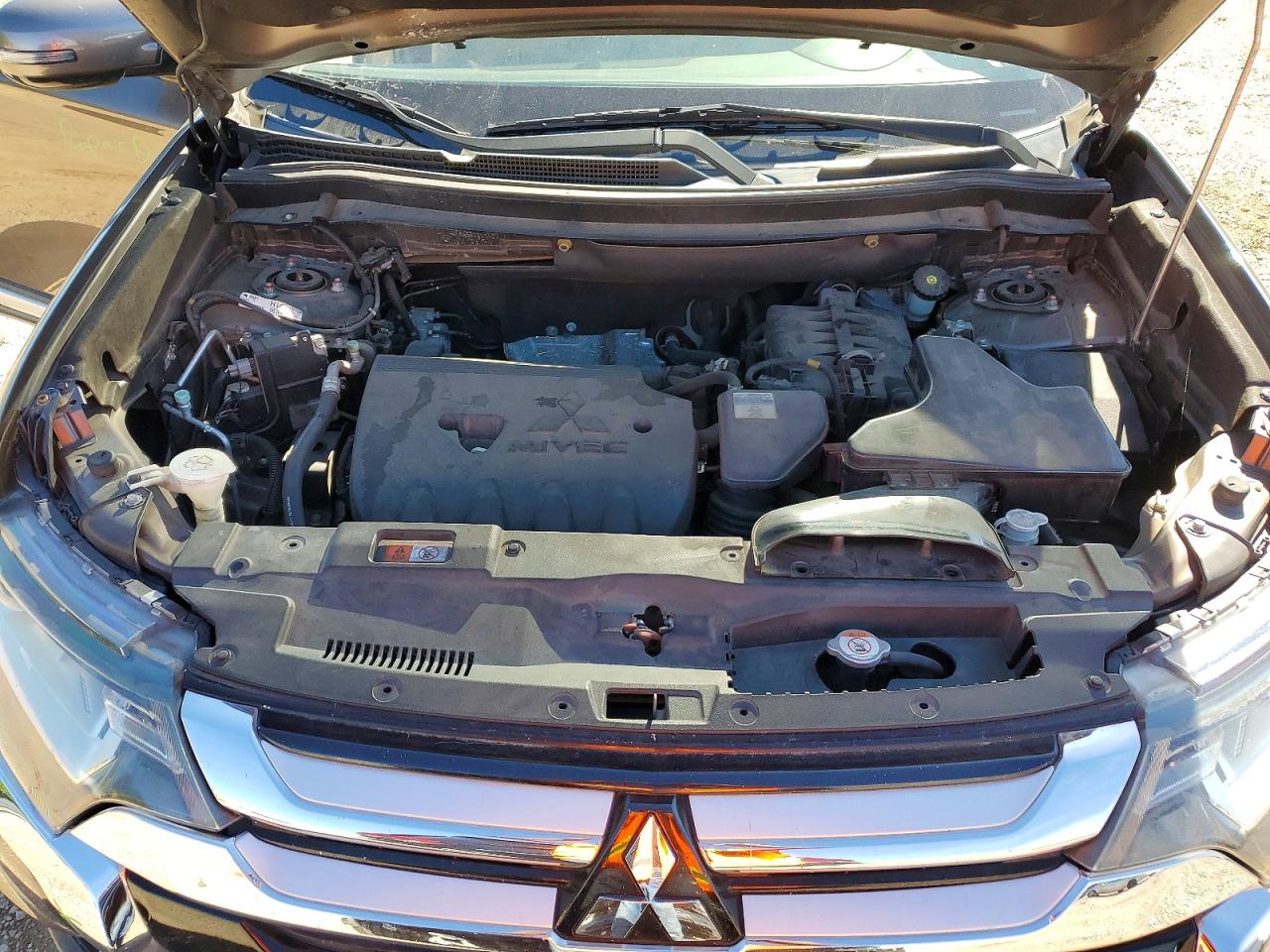 2016 MITSUBISHI OUTLANDER SE photo 21