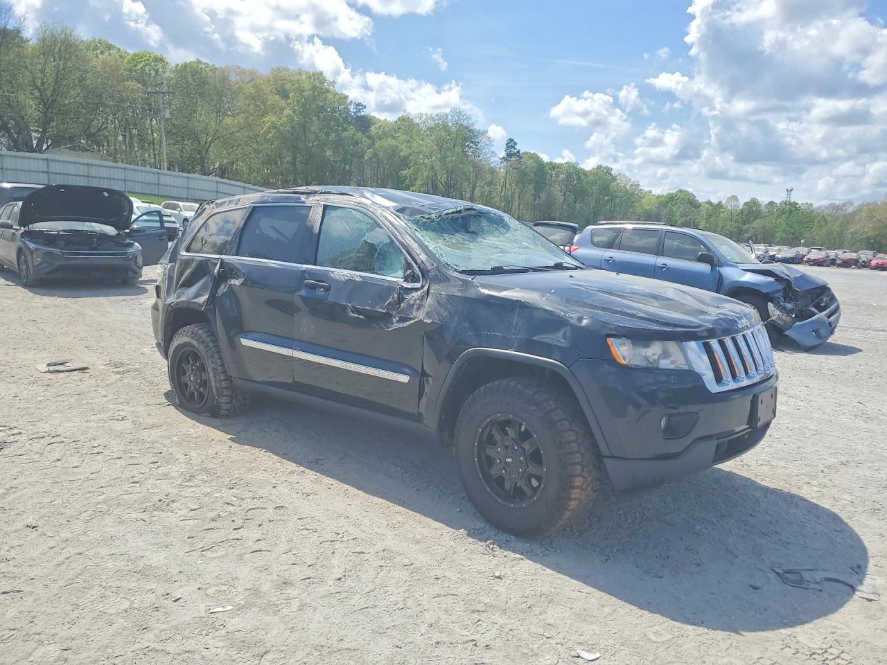 2012 JEEP GRAND CHEROKEE LAREDO photo 10