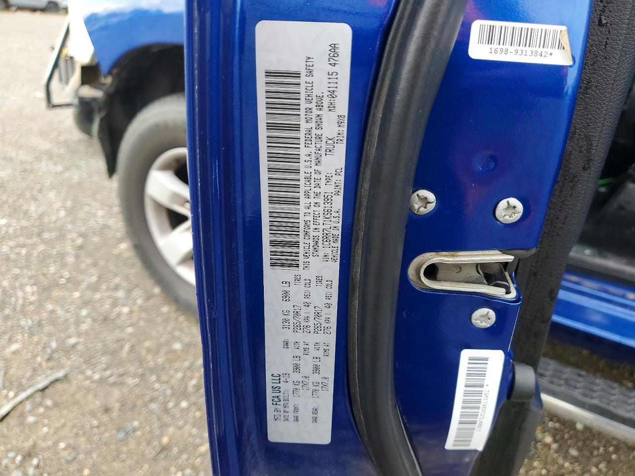 2019 RAM 1500 CLASSIC SLT photo 23