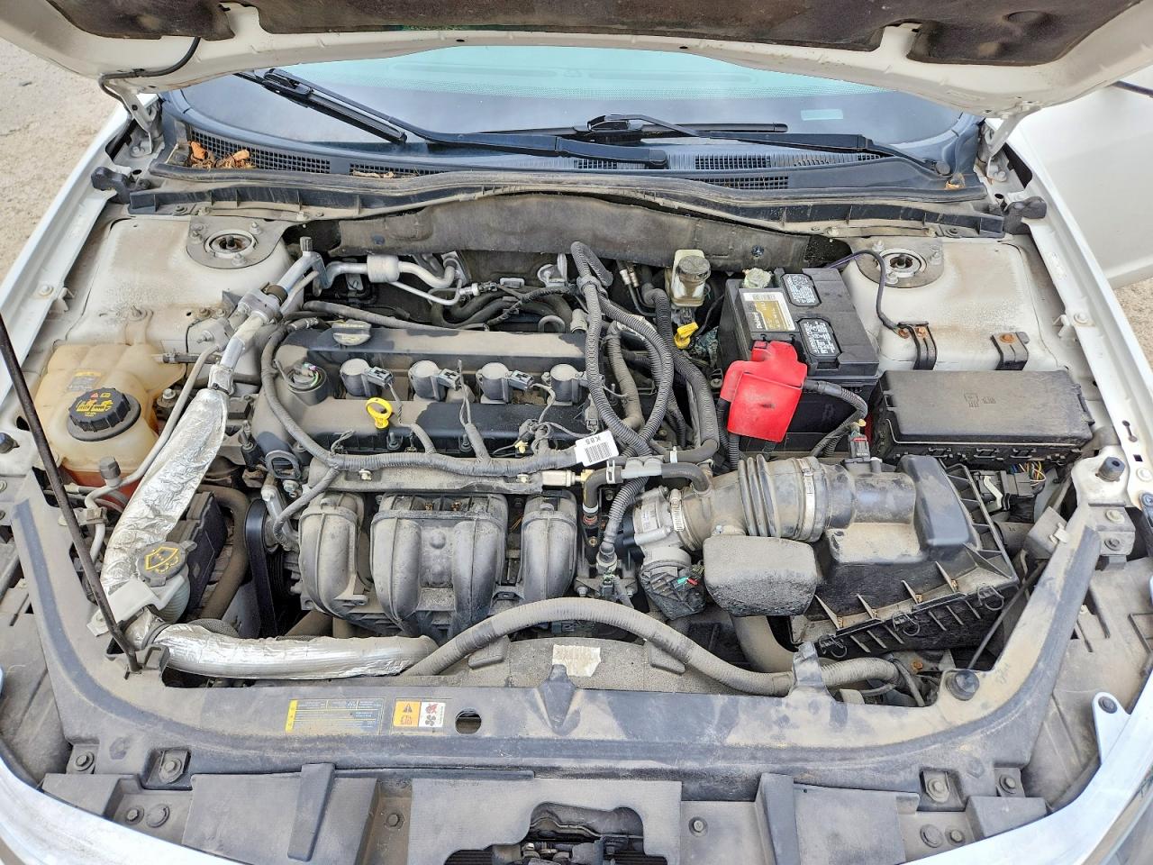 2012 FORD FUSION SE photo 11