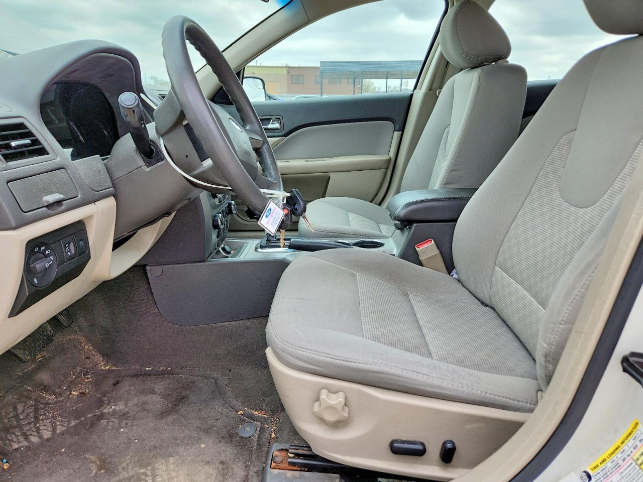 2012 FORD FUSION SE photo 7