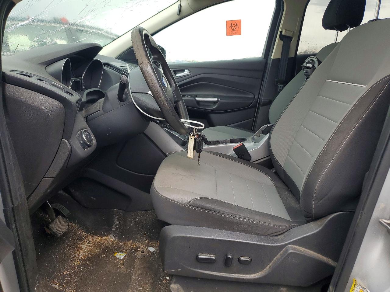 2014 FORD ESCAPE SE photo 19