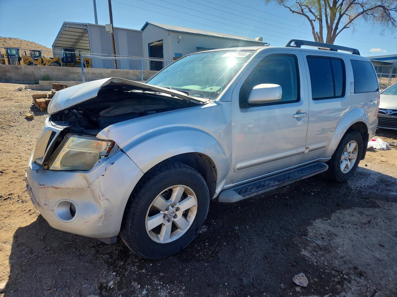 2012 NISSAN PATHFINDER