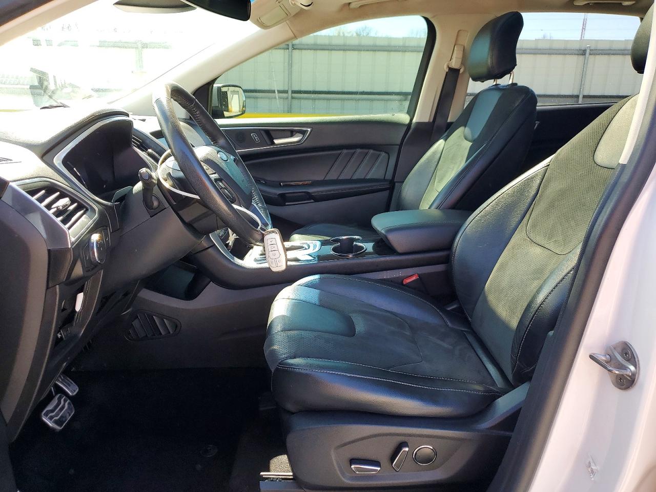 2015 FORD EDGE SPORT photo 19