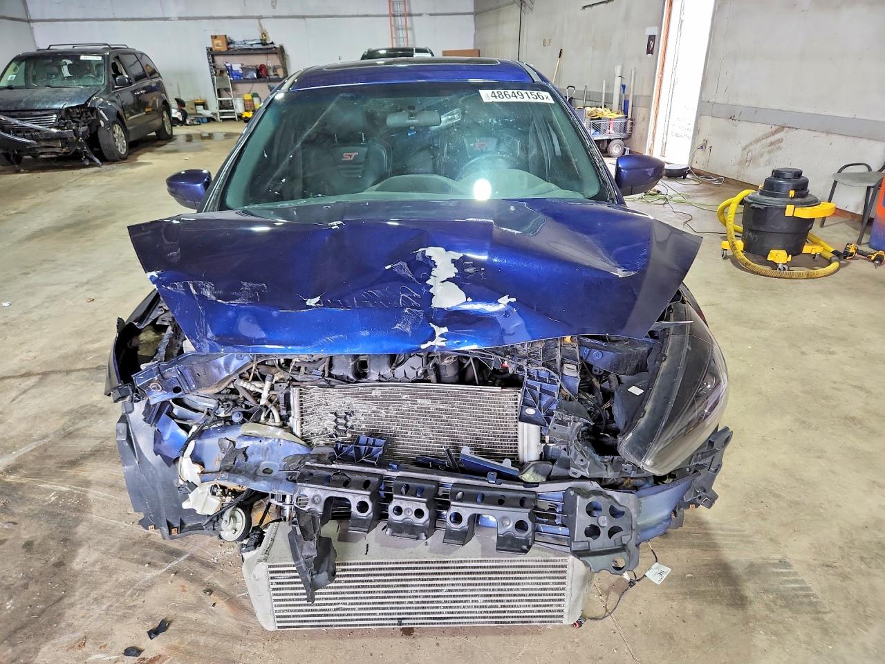2017 FORD FOCUS ST photo 13