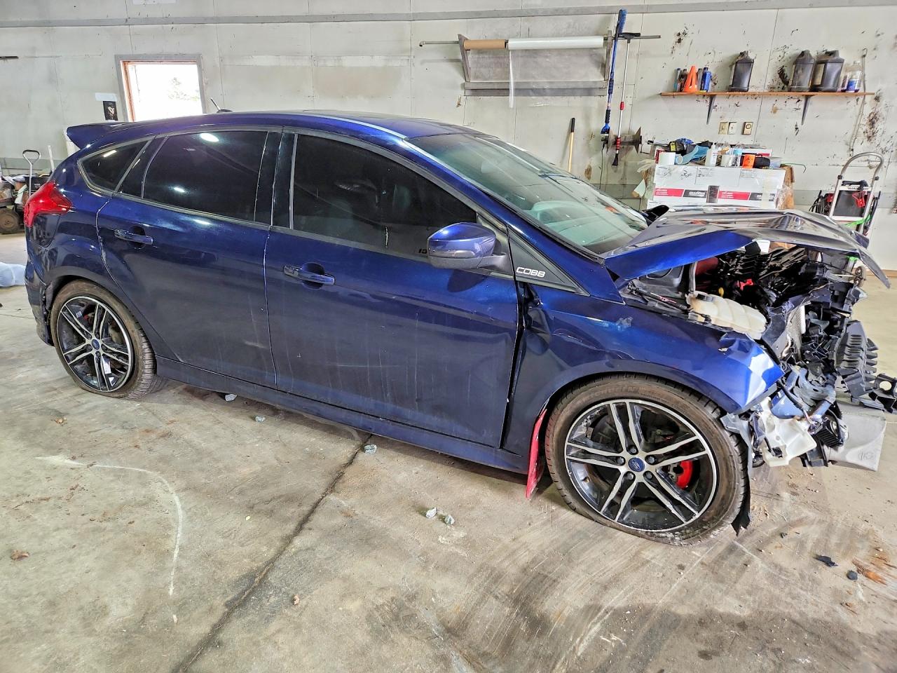 2017 FORD FOCUS ST photo 10