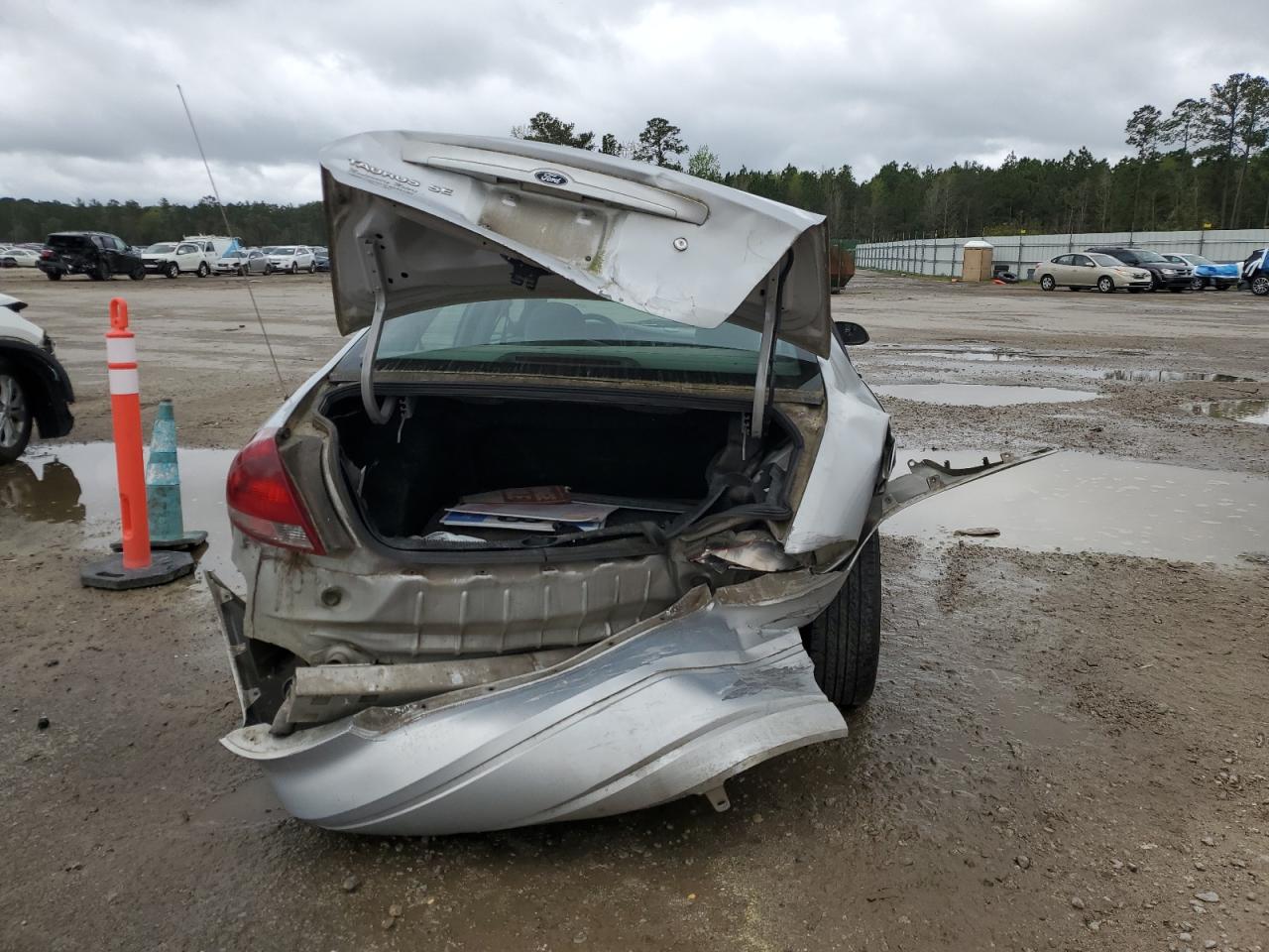 2007 FORD TAURUS SE photo 11