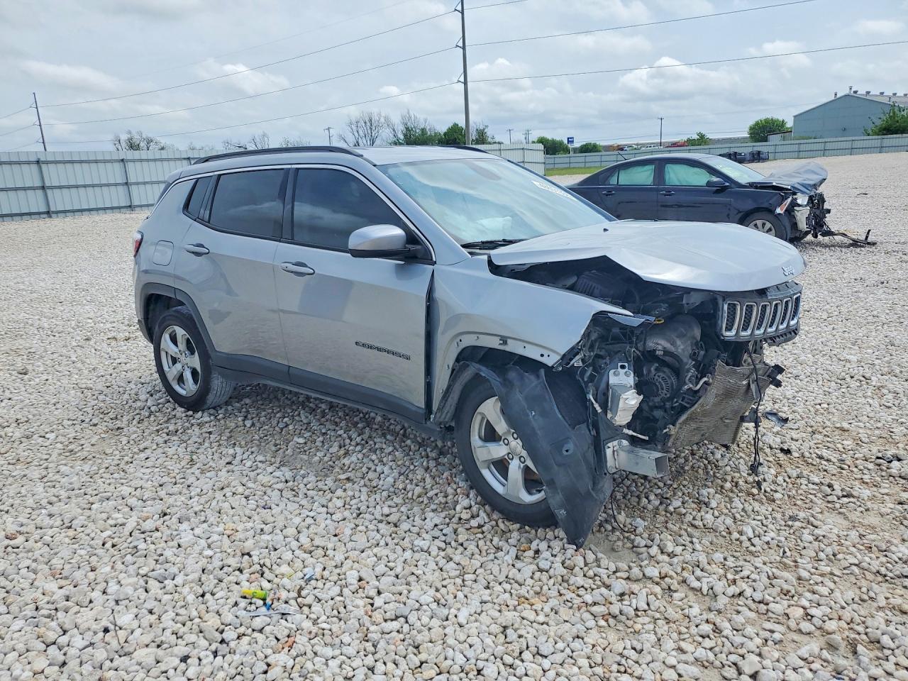 2019 JEEP COMPASS photo 7