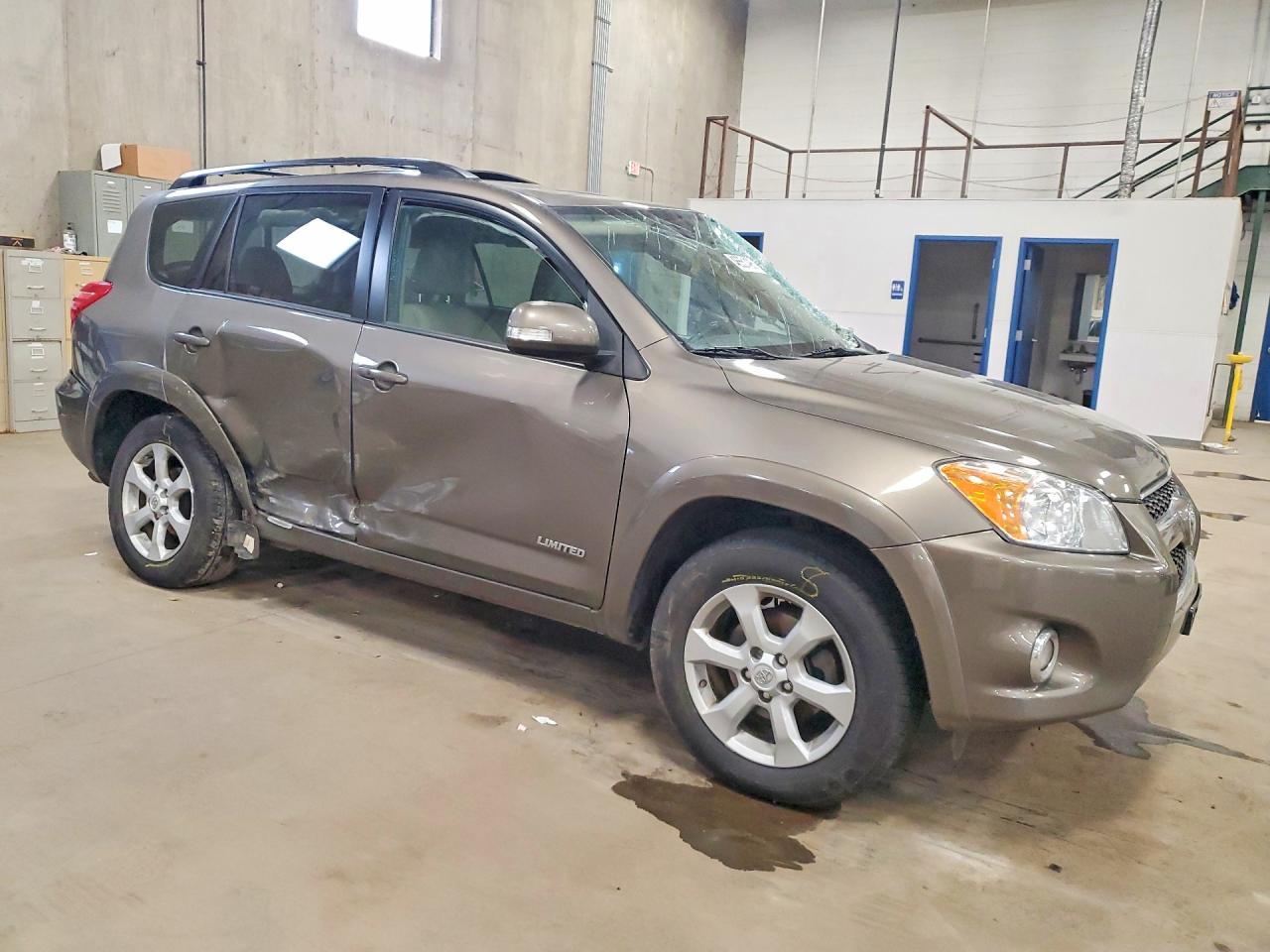 2011 TOYOTA RAV4 LIMITED photo 7
