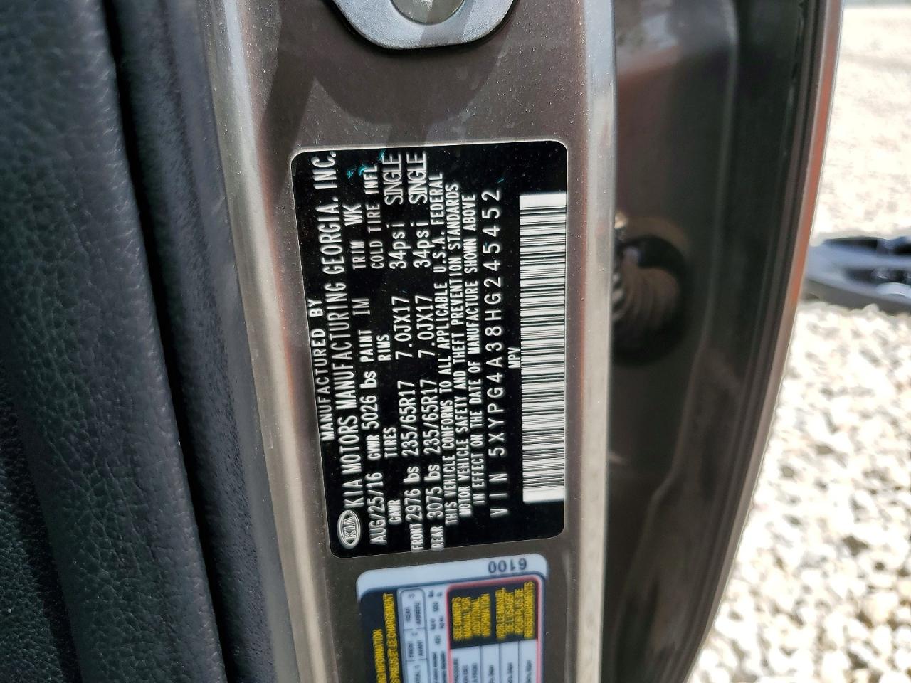 2017 KIA SORENTO LX photo 14