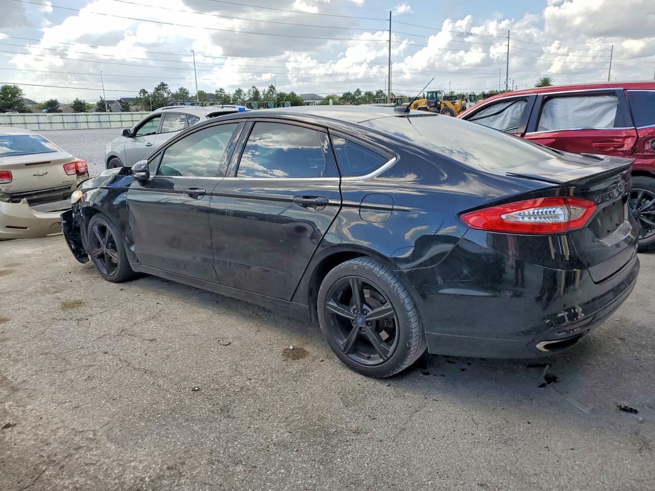 2016 FORD FUSION SE photo 4