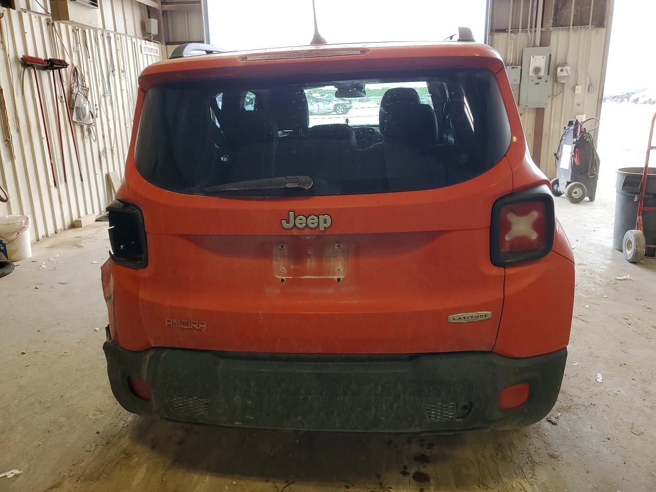 2015 JEEP RENEGADE LATITUDE photo 11
