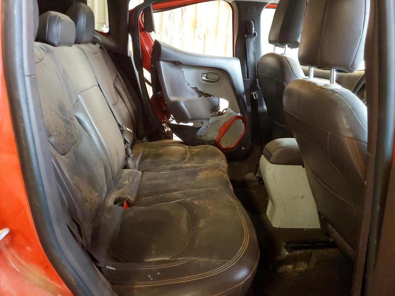 2015 JEEP RENEGADE LATITUDE photo 21