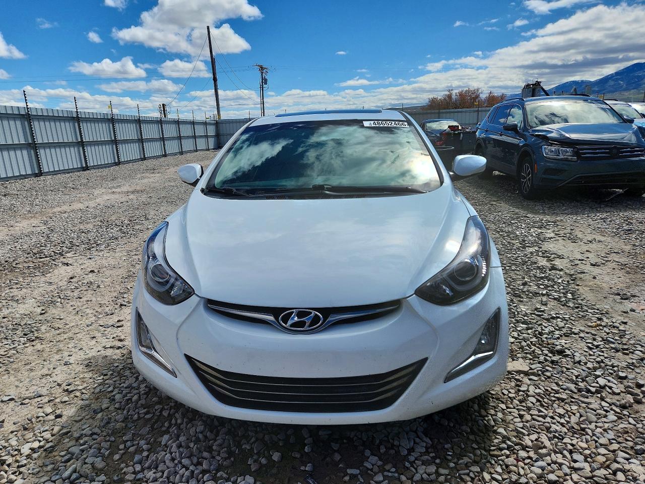 2015 HYUNDAI ELANTRA photo 9