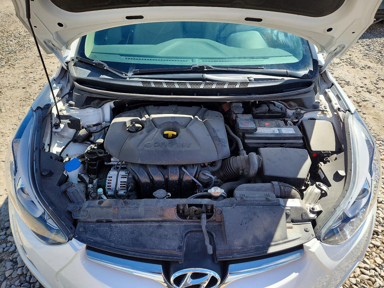 2015 HYUNDAI ELANTRA photo 21