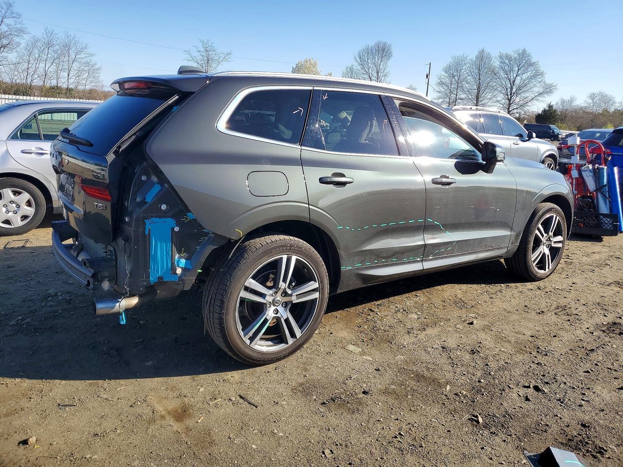 2021 VOLVO XC60 T5 MOMENTUM photo 5
