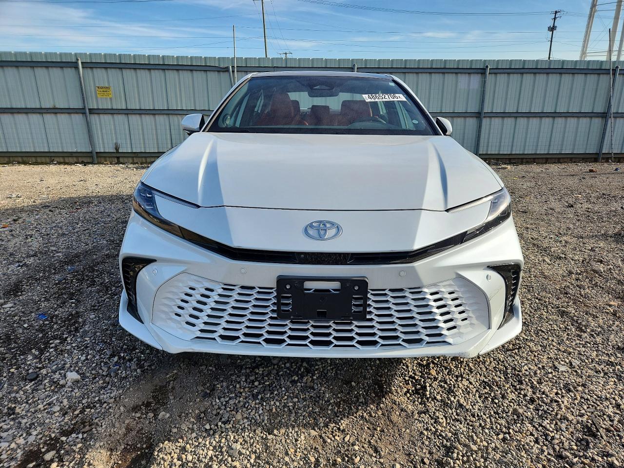 2025 TOYOTA CAMRY XSE photo 9