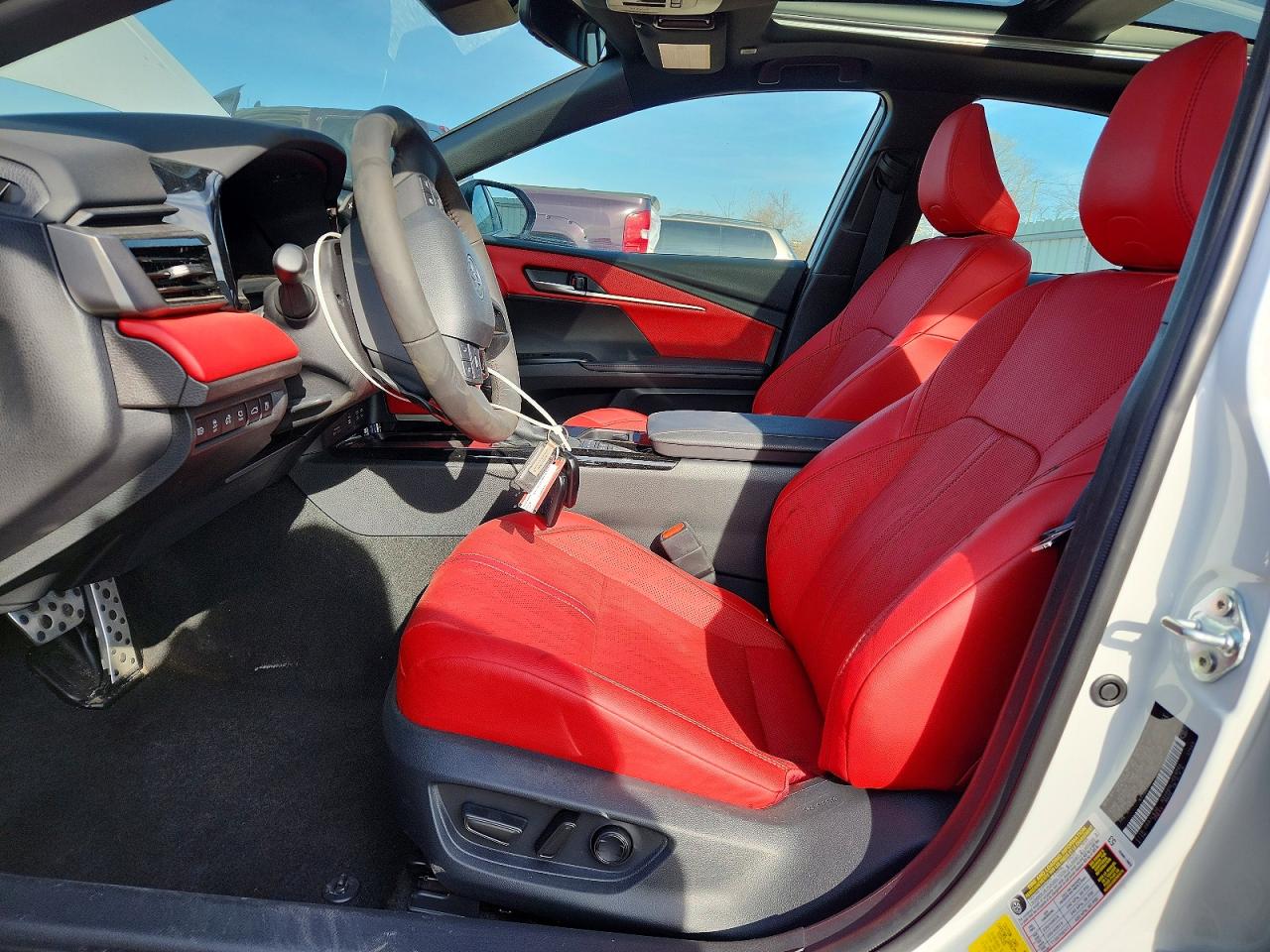 2025 TOYOTA CAMRY XSE photo 13