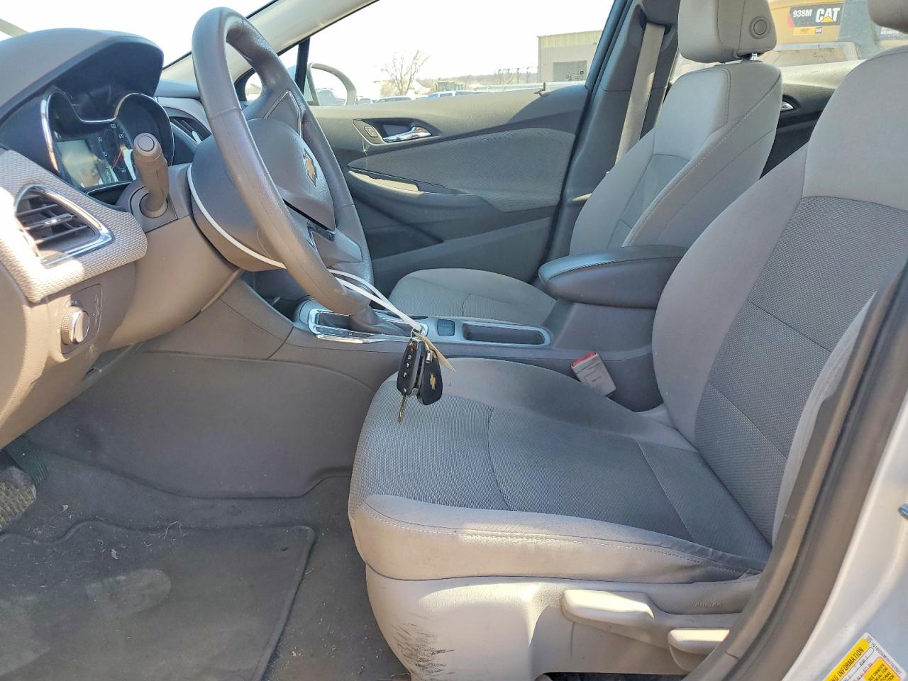 2017 CHEVROLET CRUZE LS photo 13