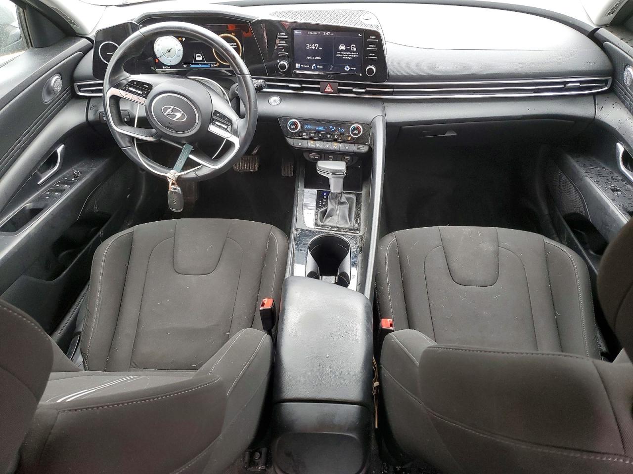 2022 HYUNDAI ELANTRA SEL photo 15