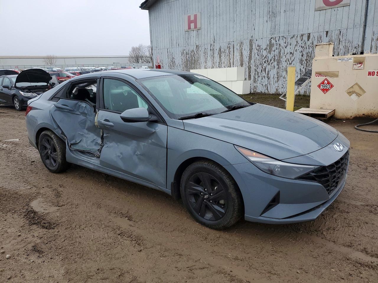 2022 HYUNDAI ELANTRA SEL photo 7