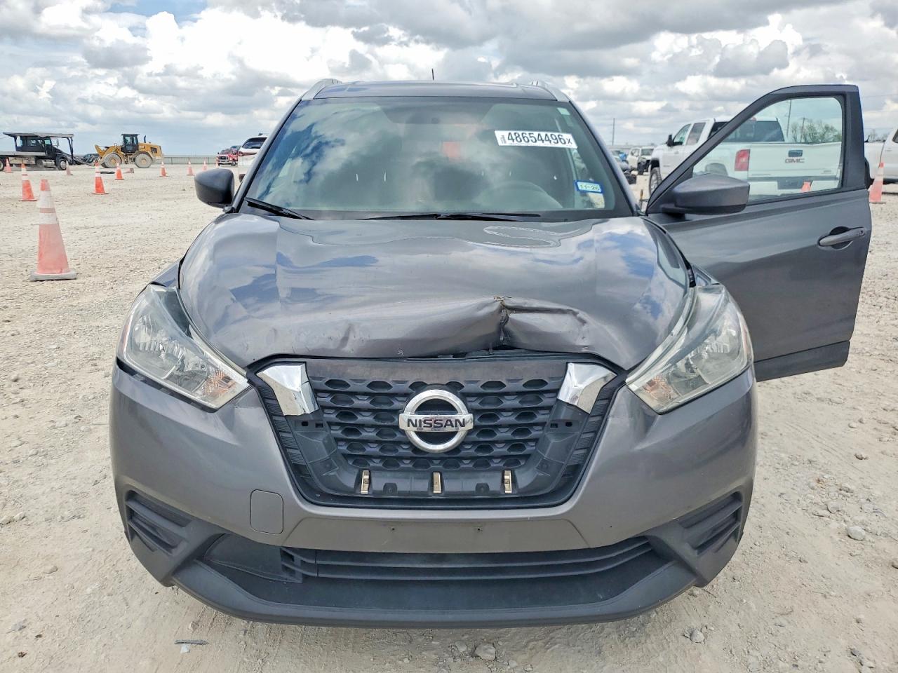 2018 NISSAN KICKS SV photo 23