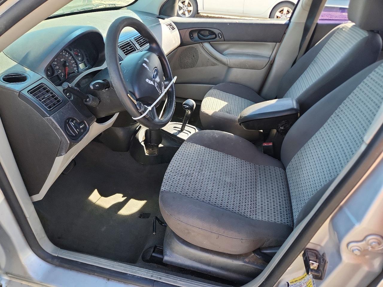 2007 FORD FOCUS ZX4 photo 7