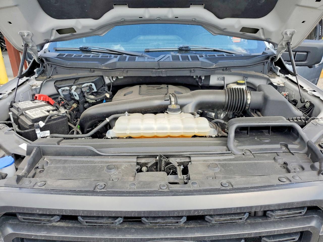 2023 FORD F150 SUPERCREW photo 31